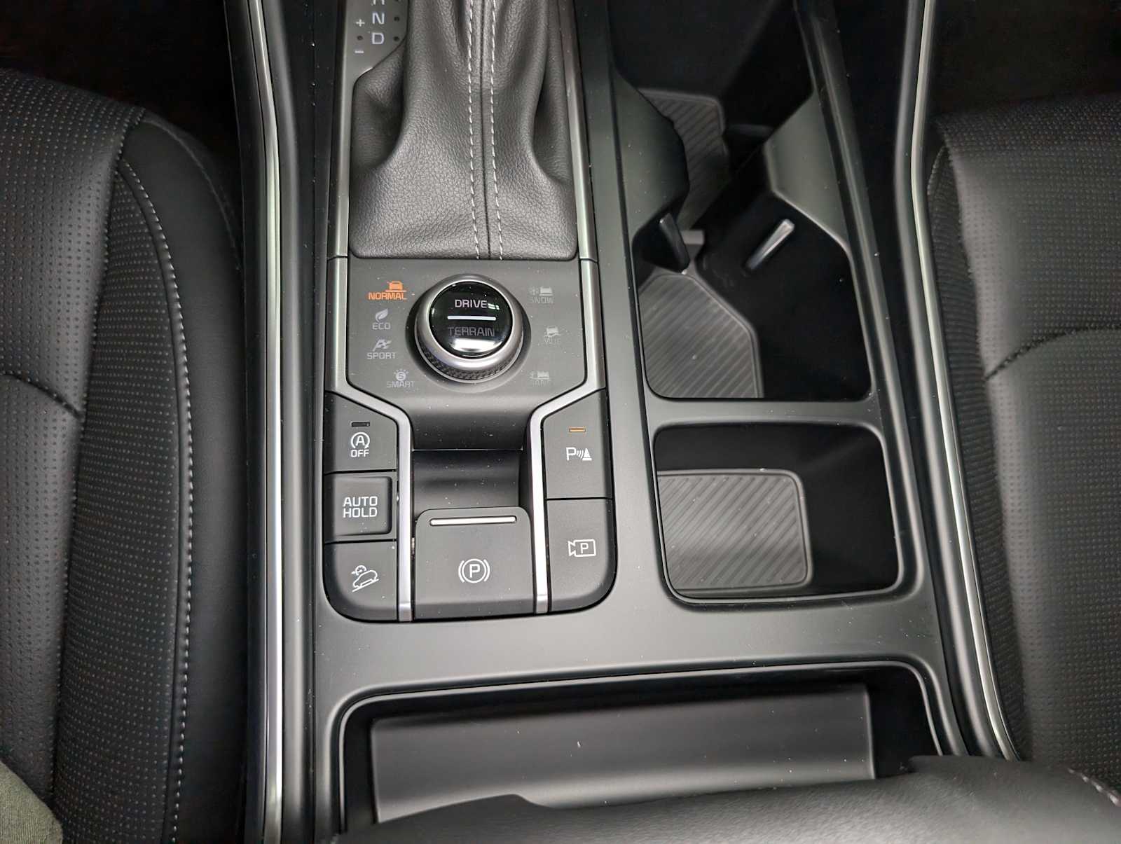 2026 Kia Sorento S photo 24