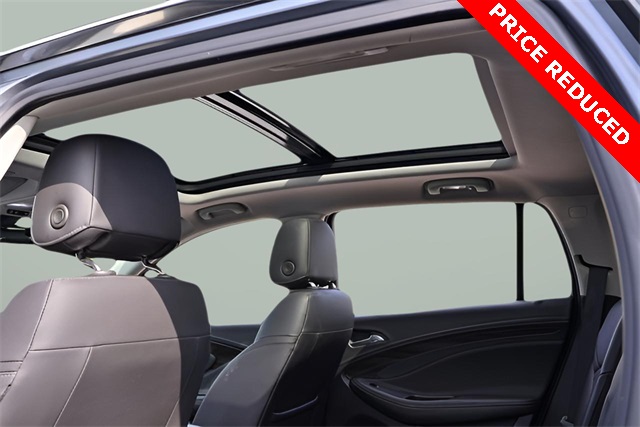 2020 Buick Envision Essence photo 6