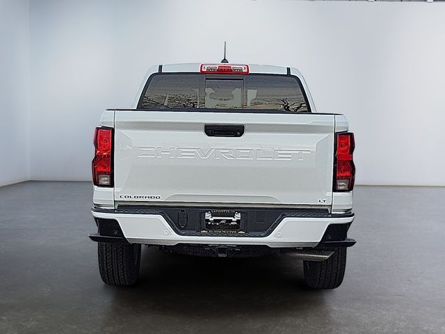 2024 Chevrolet Colorado LT photo 4