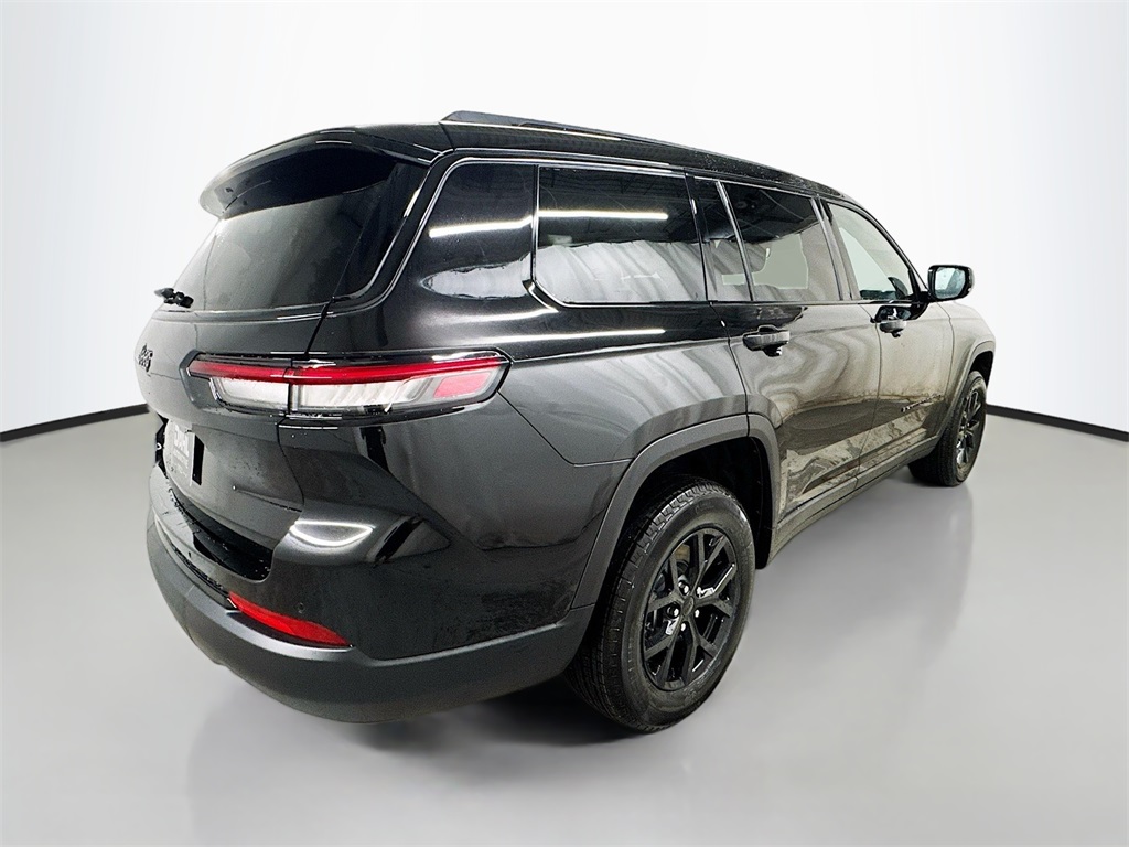 2025 Jeep Grand Cherokee Altitude X photo 4