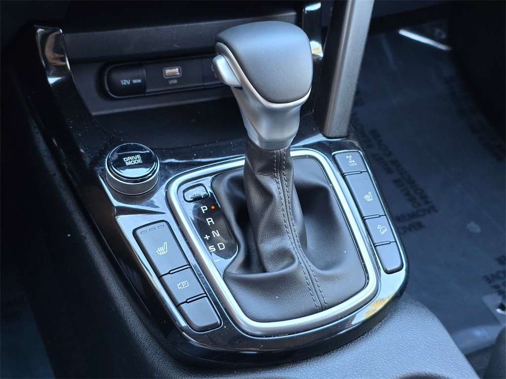 2024 Kia Seltos S photo 13