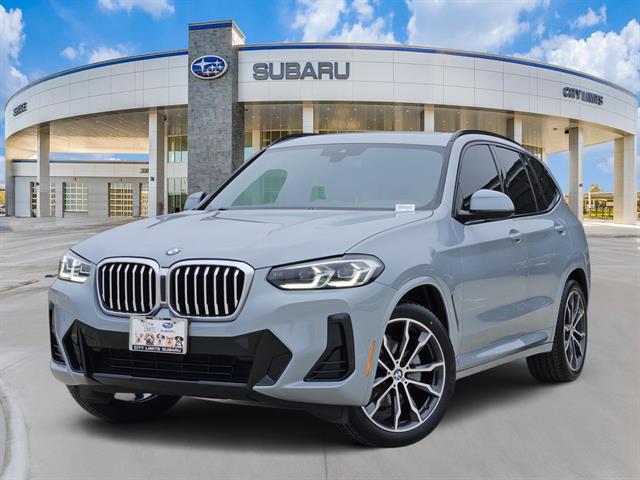 2022 BMW X3 30i's photo