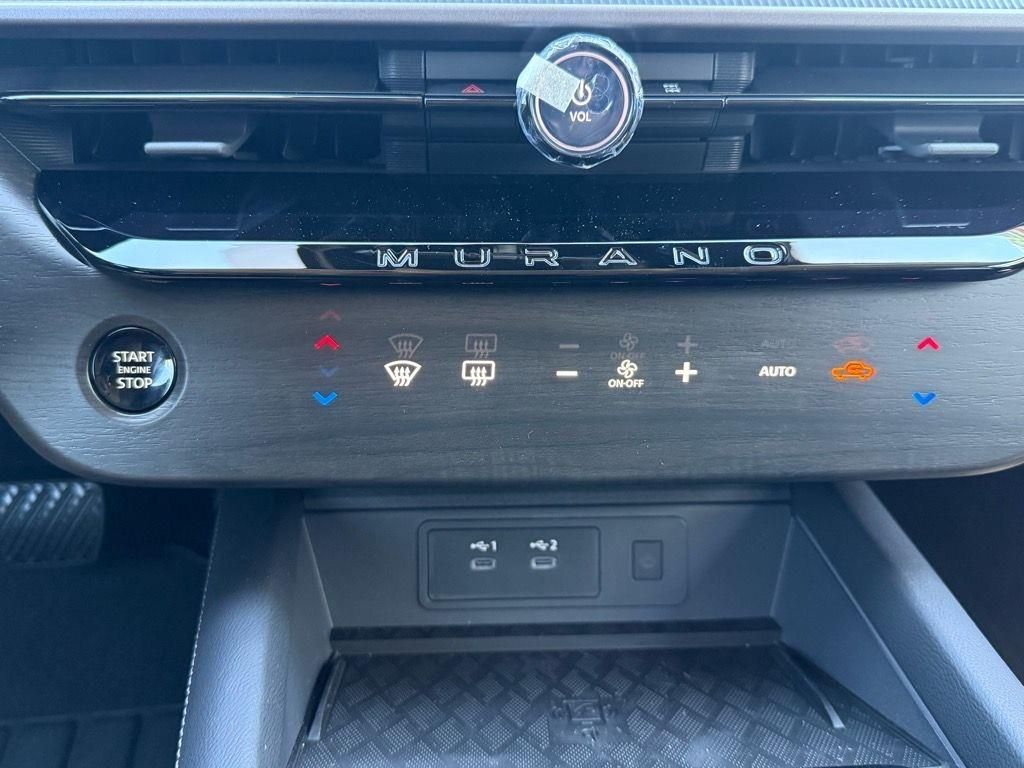 2025 Nissan Murano SV photo 10