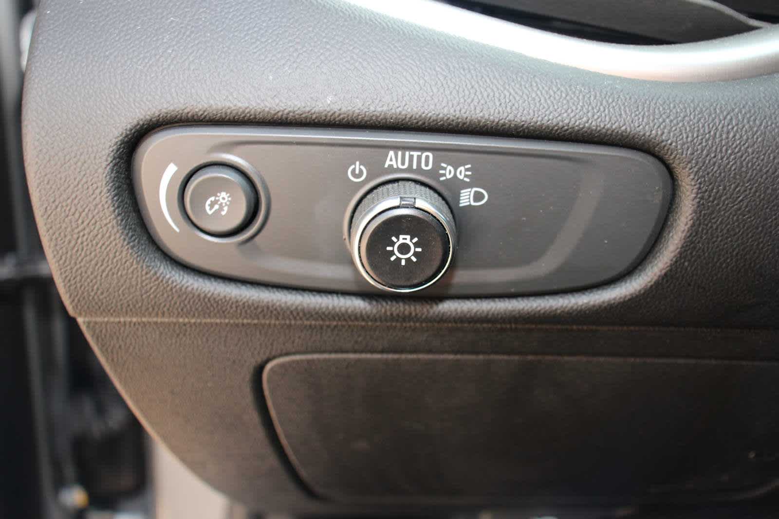 2024 Chevrolet Malibu 1LT photo 15