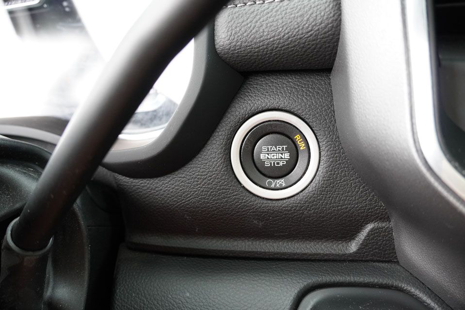 2024 Ram 3500 Laramie photo 33