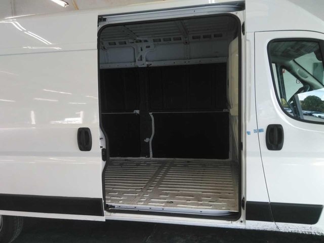 2023 Ram ProMaster 2500 photo 4