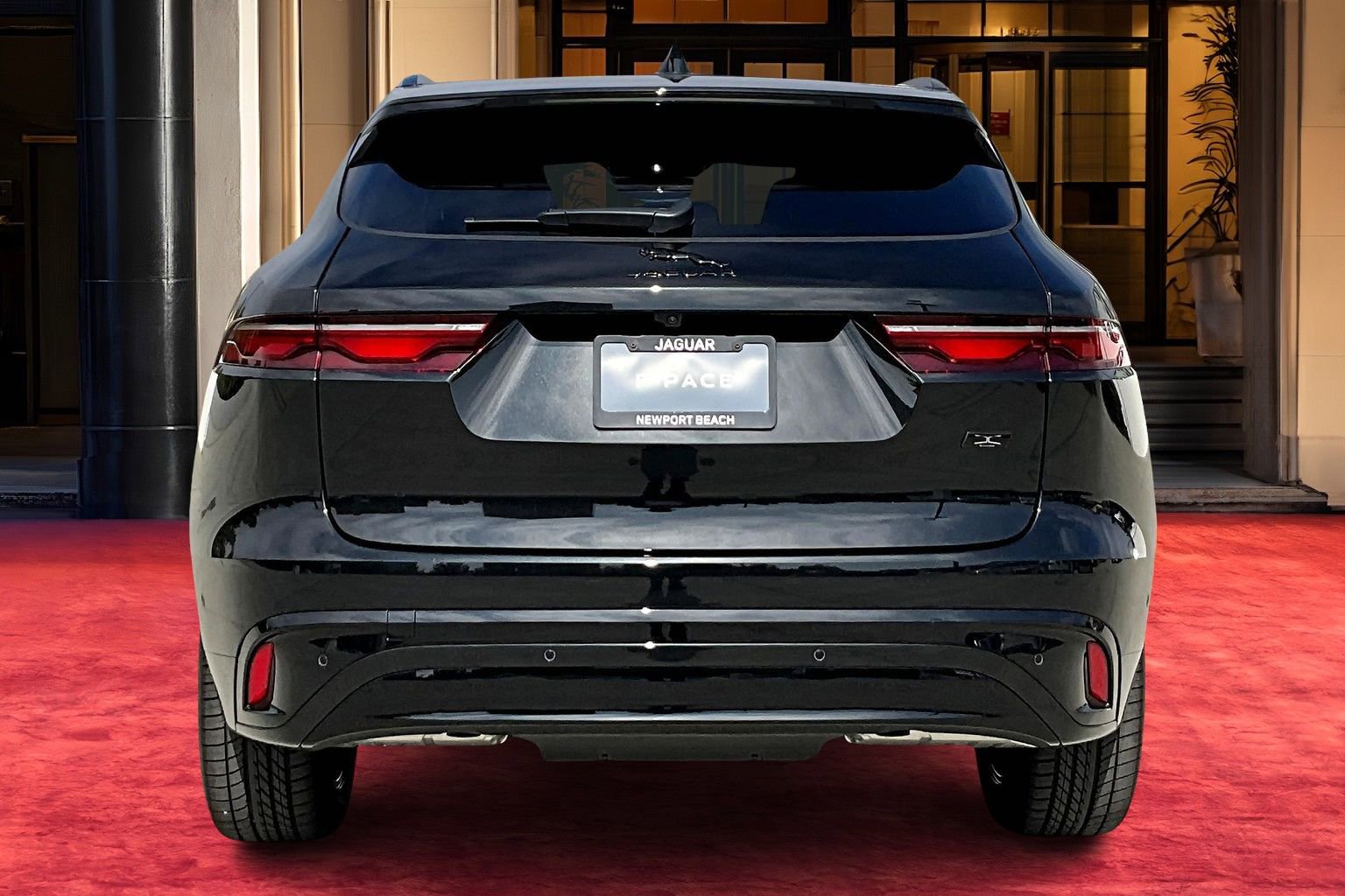2026 Jaguar F-PACE P250 R-Dynamic S photo 4