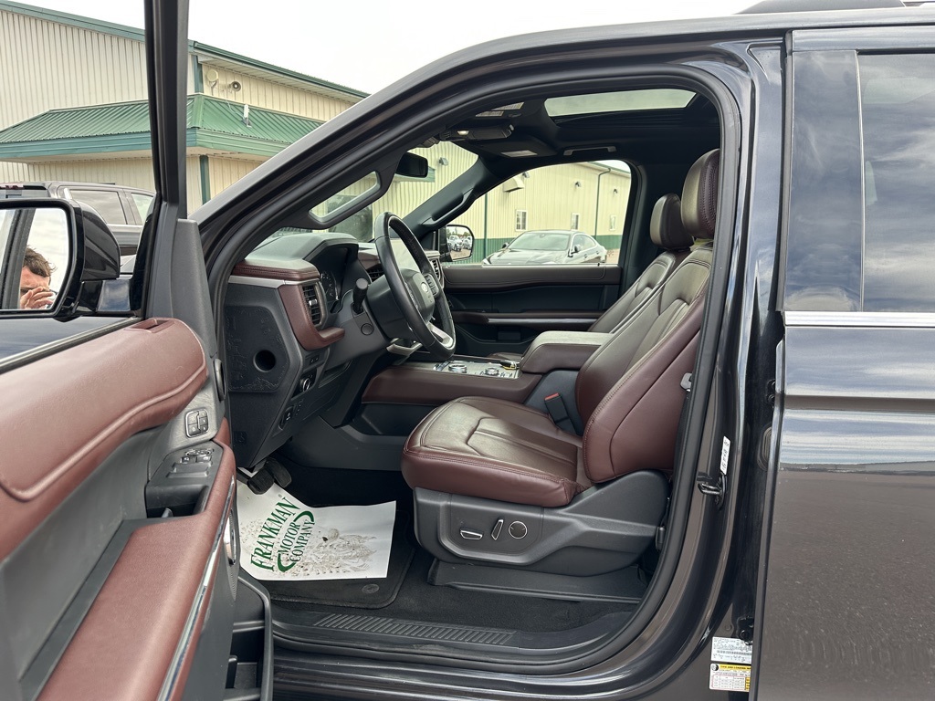 2024 Ford Expedition MAX Limited photo 11