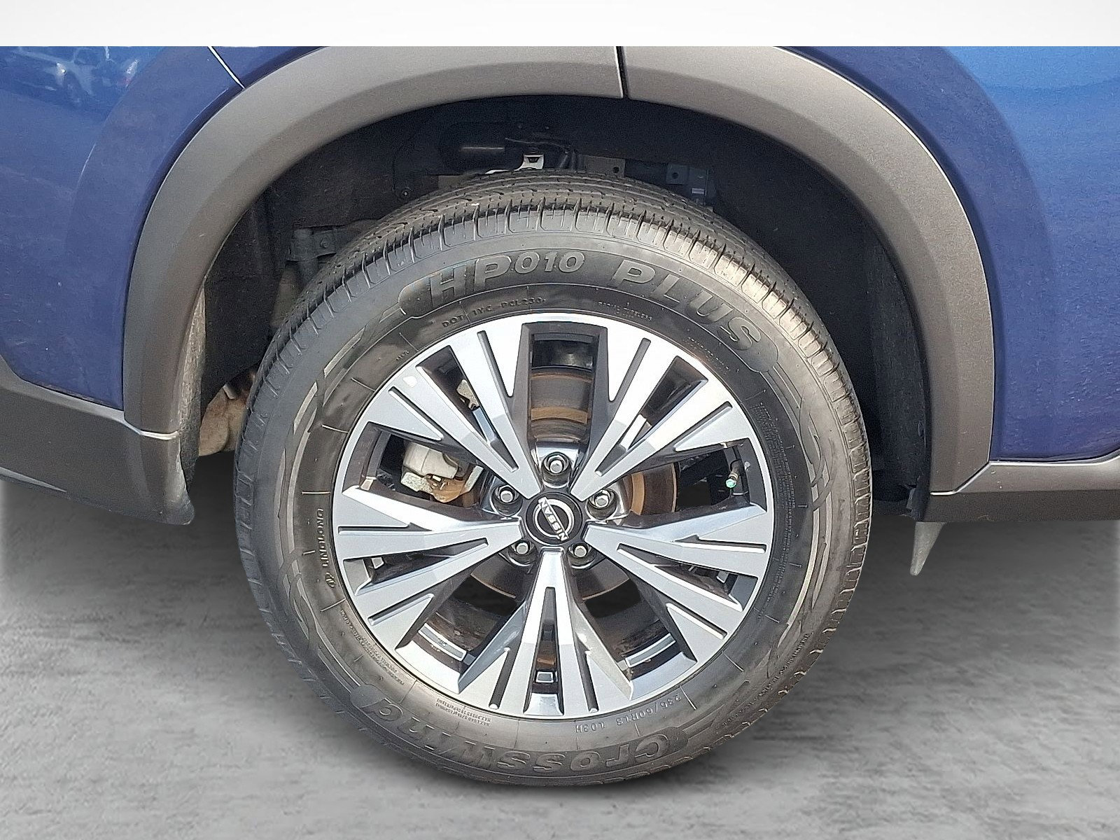 2023 Nissan Rogue SV photo 7