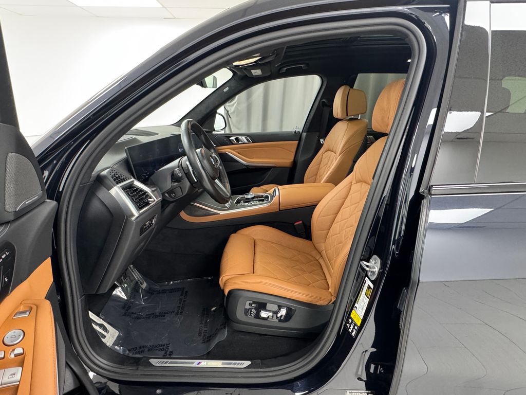 2023 Bmw X7 xDrive40i photo 9