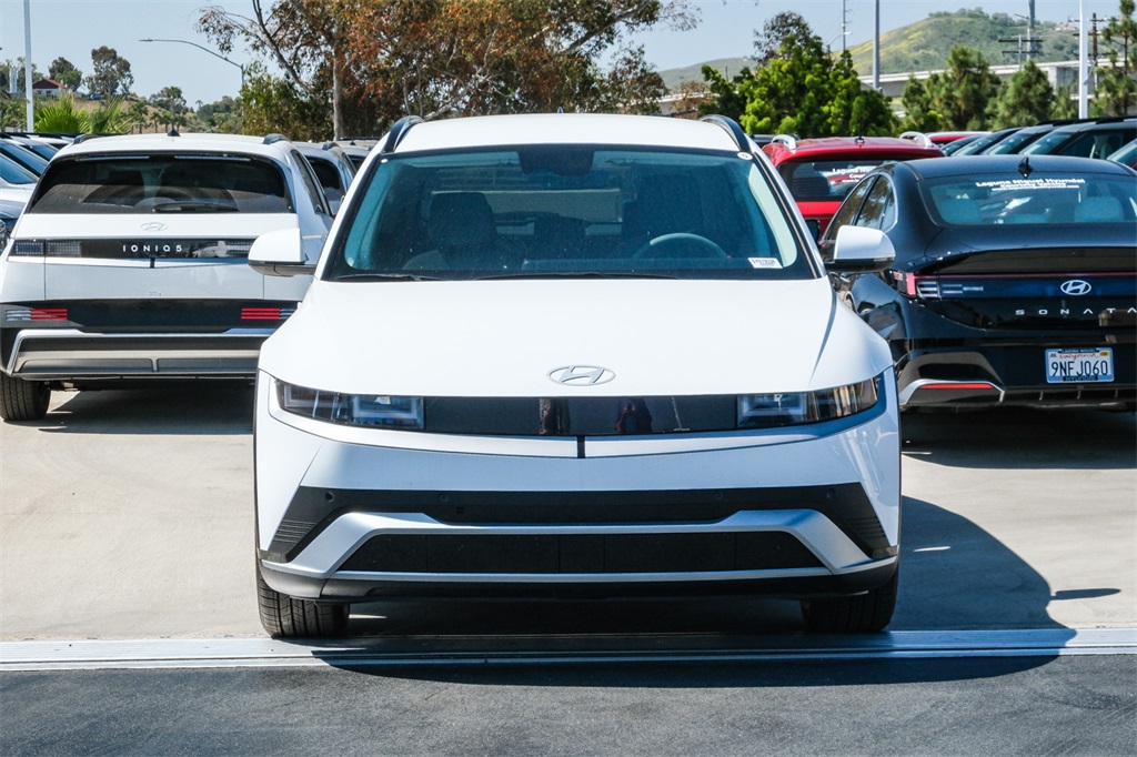 2025 Hyundai Ioniq 5 SEL photo 2