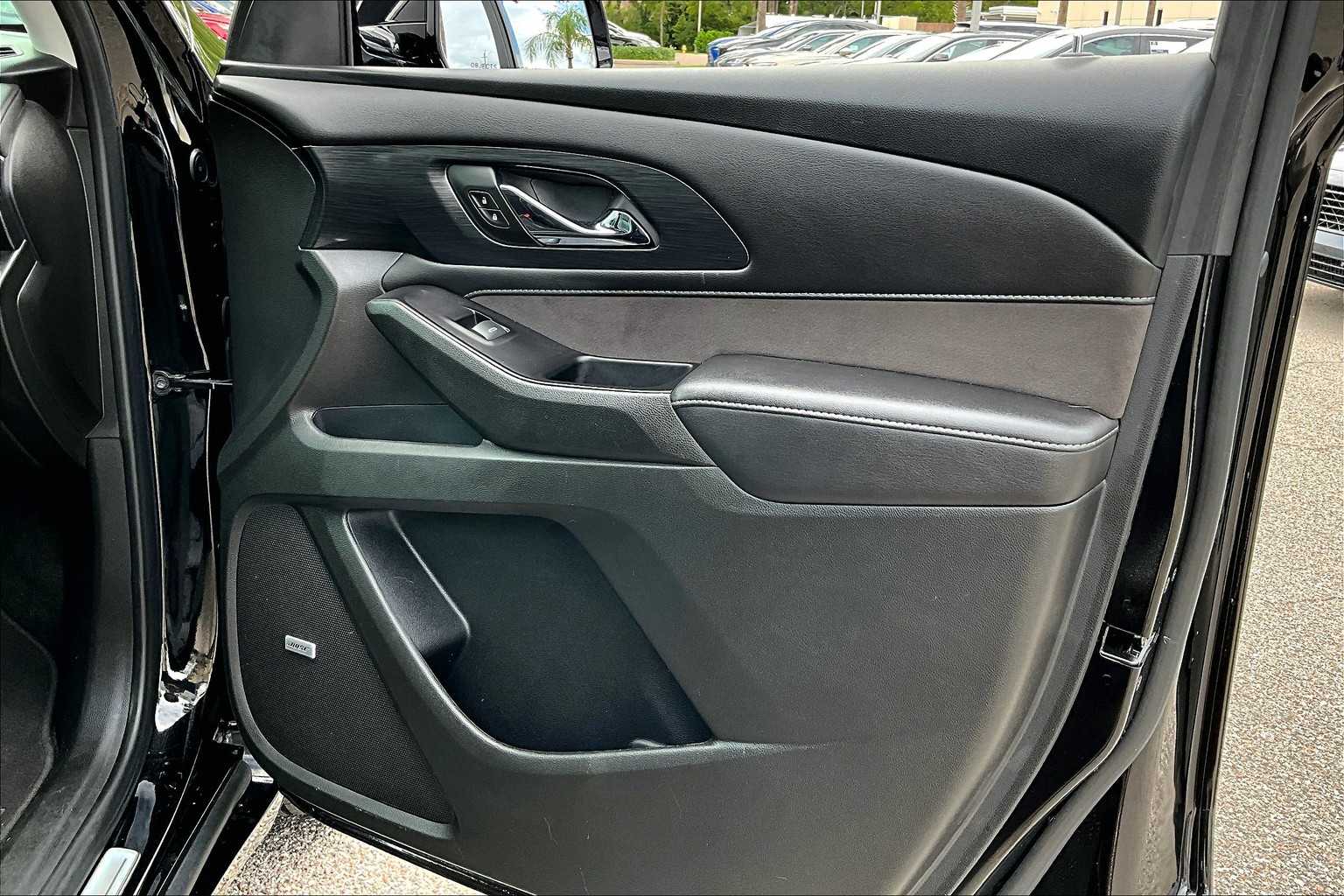 2020 Chevrolet Traverse High Country photo 26