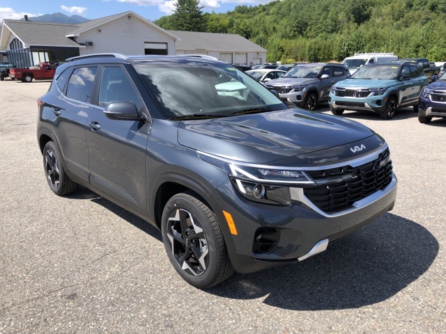 2026 Kia Seltos EX photo 32
