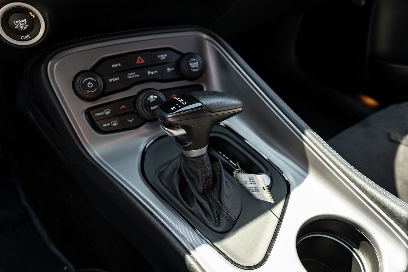 2023 Dodge Challenger R/T photo 22