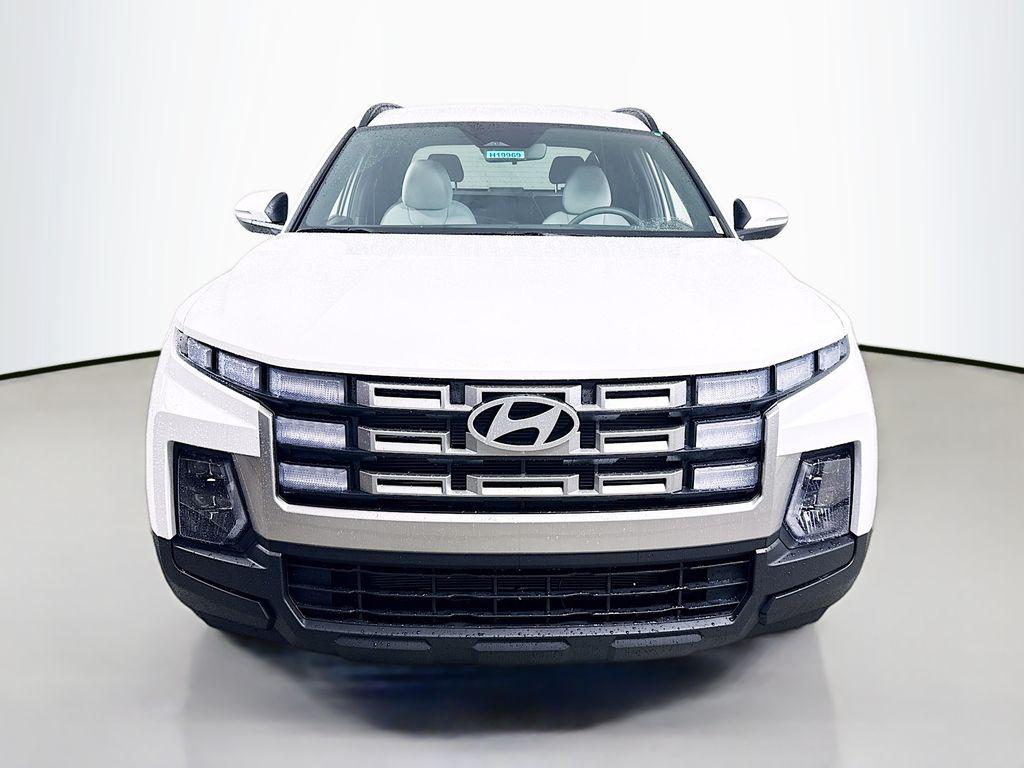 2025 Hyundai Santa Cruz SEL photo 2