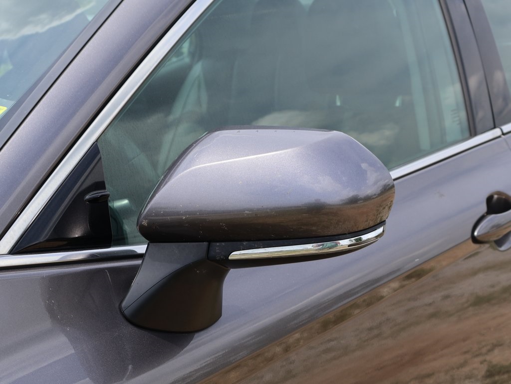 2023 Toyota Camry XSE photo 3