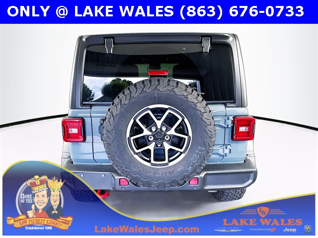 2024 Jeep Wrangler Rubicon photo 6