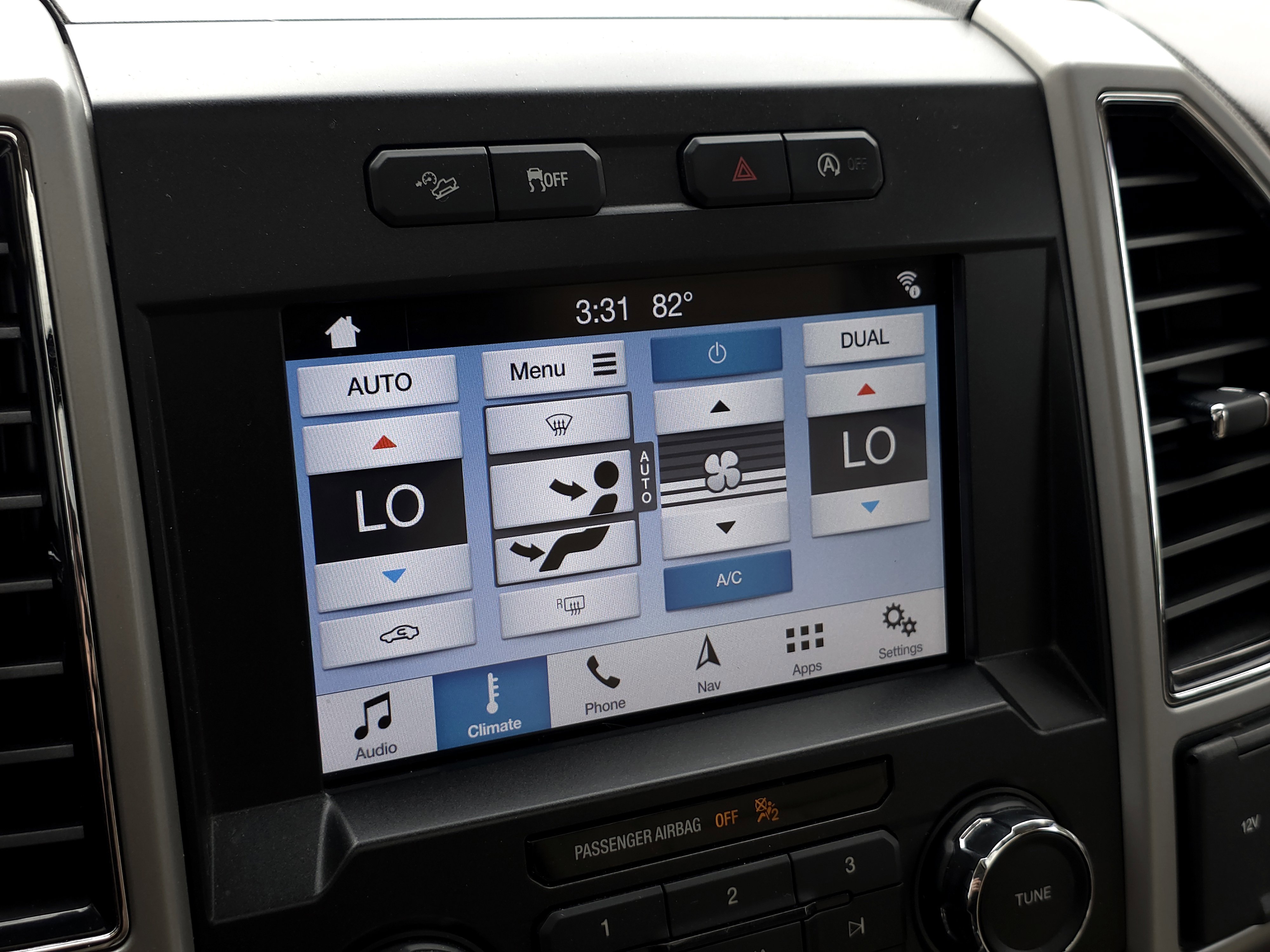 2019 Ford F-150 Lariat photo 12