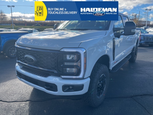 2026 Ford F-350 Super Duty Lariat's photo