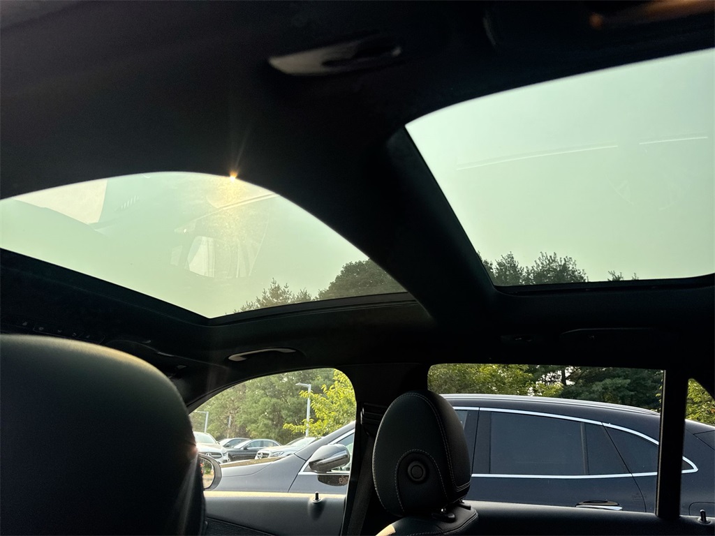 2020 Mercedes Benz GLC 300 4MATIC photo 21