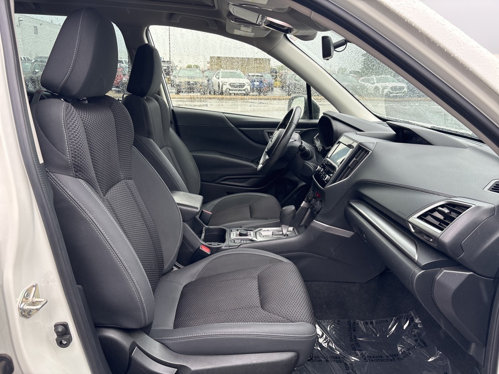 2021 Subaru Forester Premium photo 10