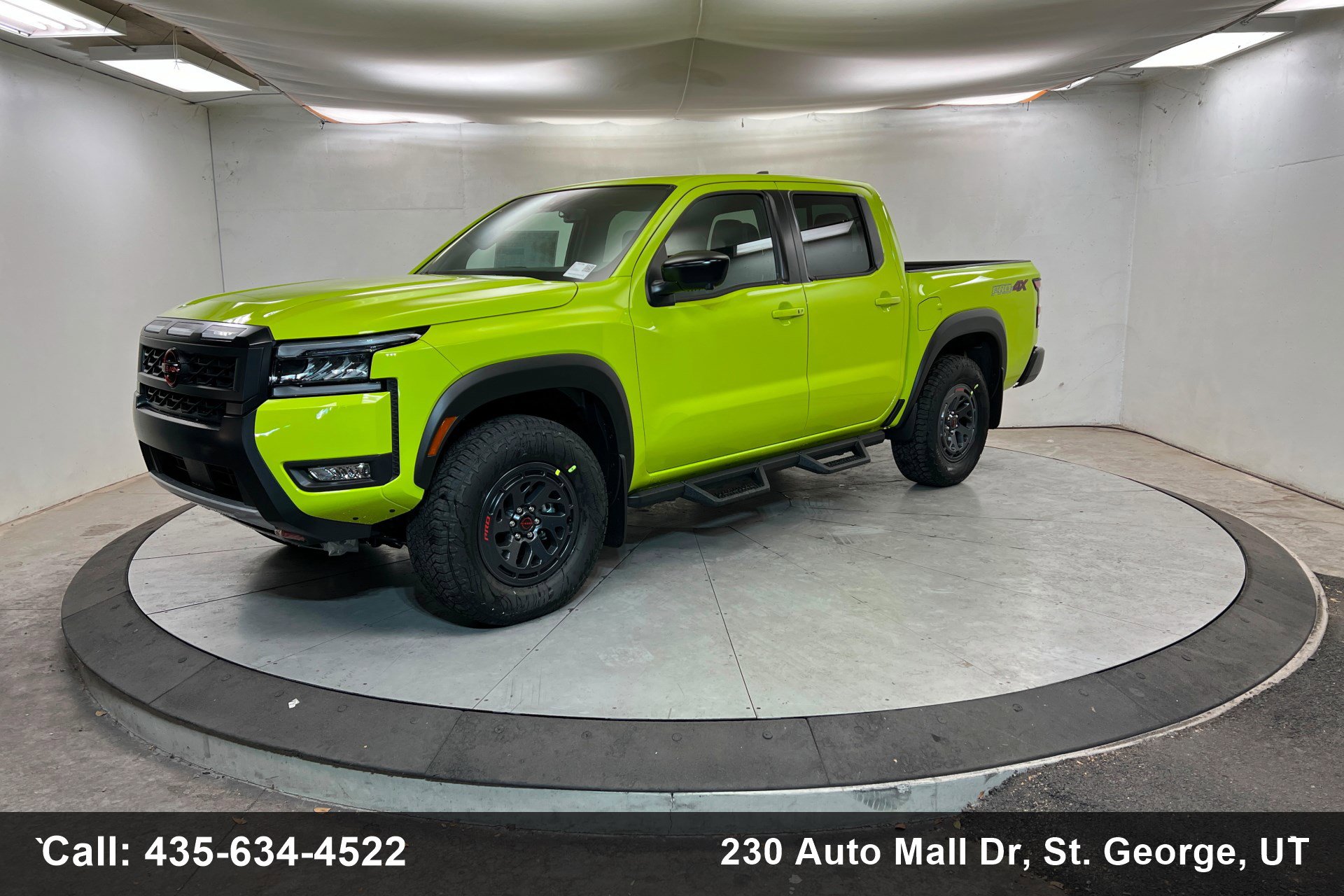 2026 Nissan Frontier PRO-4X's photo