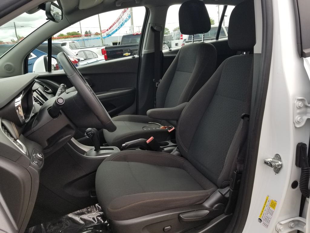 2018 Chevrolet Trax LS photo 15