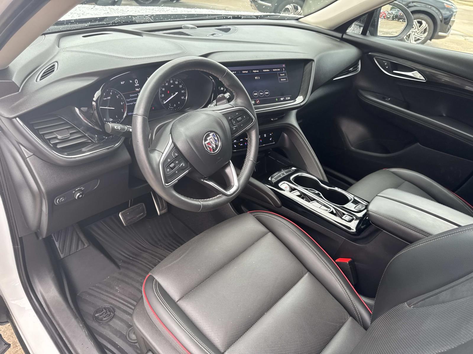 2022 Buick Envision Essence photo 17