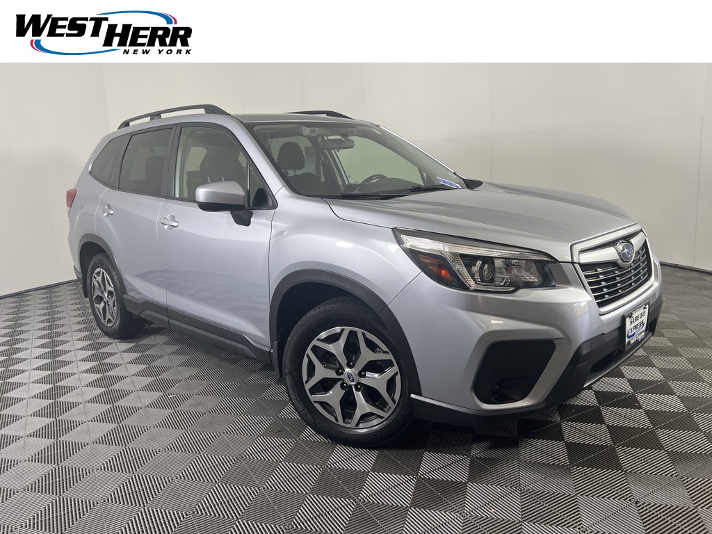 2019 Subaru Forester Premium's photo