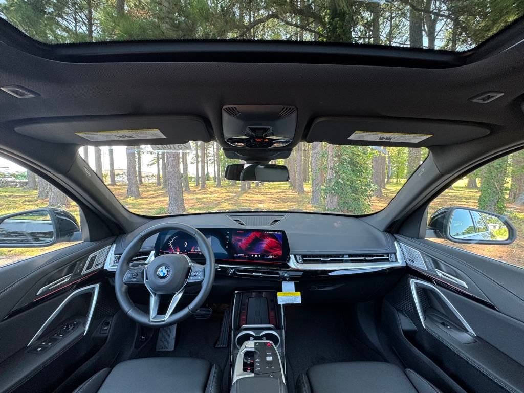 2025 Bmw X1 XDrive28i photo 2