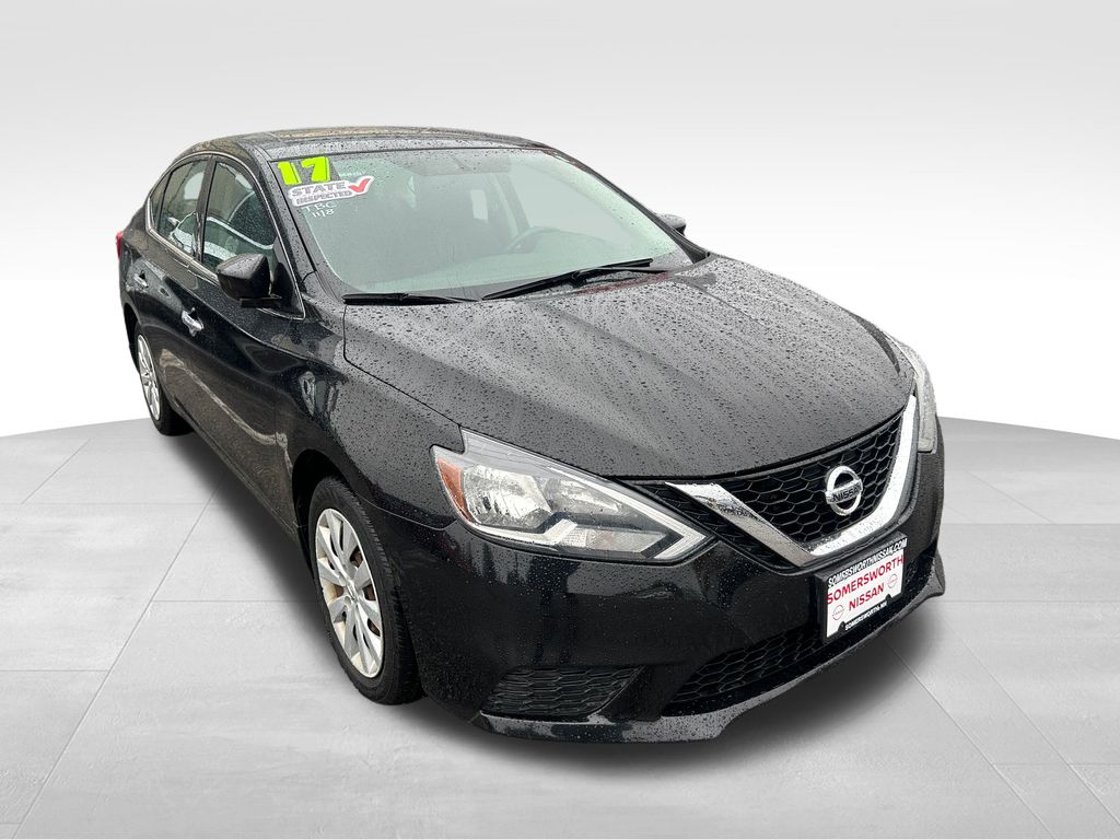 2017 Nissan Sentra S photo 3