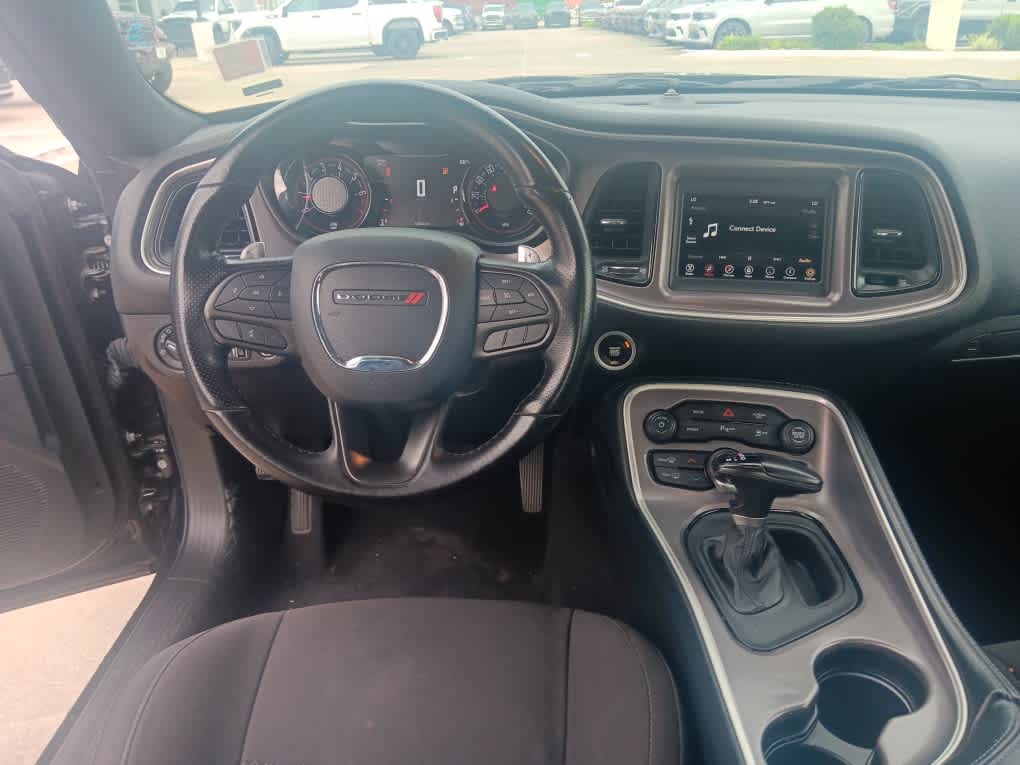 2022 Dodge Challenger GT photo 8