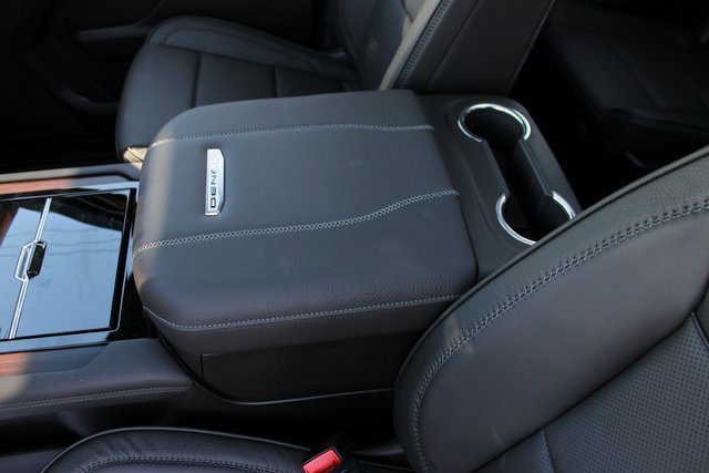 2026 Gmc Yukon Denali photo 30