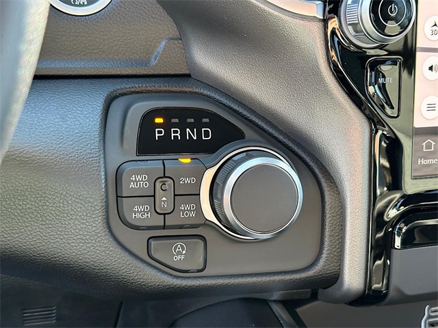 2025 Ram 1500 Big Horn Lone Star photo 17