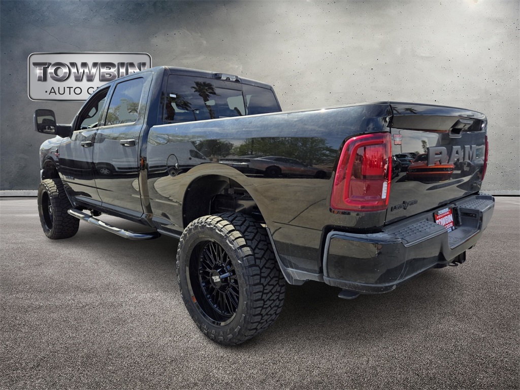 2025 Ram 2500 Big Horn photo 4