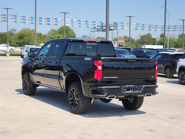 2026 Chevrolet Silverado 1500 LT Trail Boss photo 3
