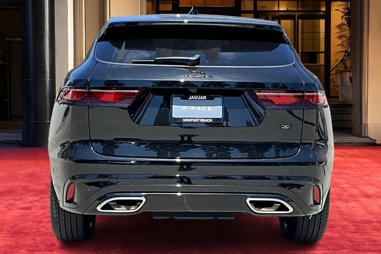 2026 Jaguar F-PACE P400 R-Dynamic S photo 4
