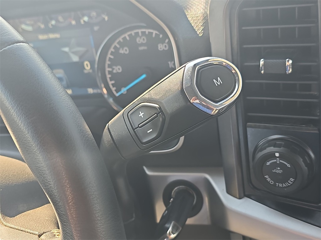 2023 Ford F-150 XLT photo 19