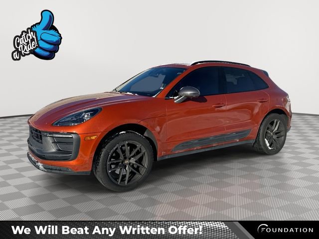 2023 Porsche Macan T's photo