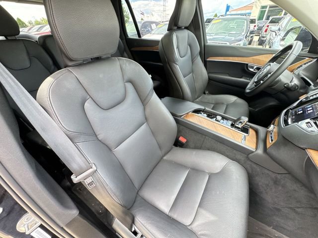 2024 Volvo XC90 Plus photo 24