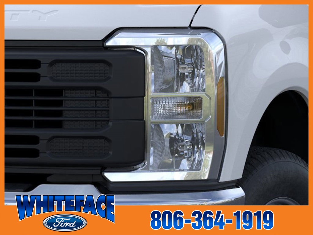 2026 Ford F-350 photo 14
