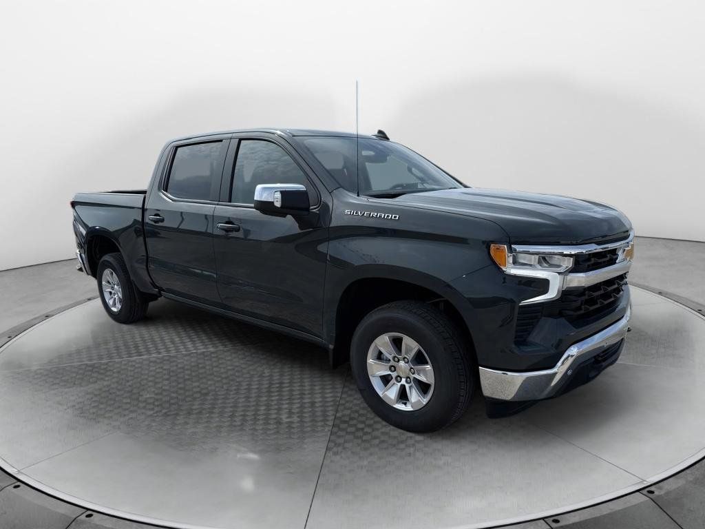 2025 Chevrolet Silverado 1500 LT's photo