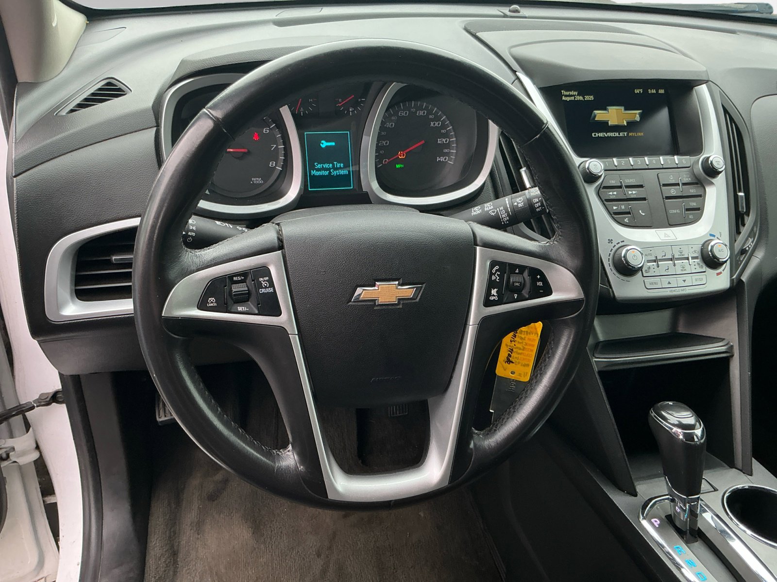 2017 Chevrolet Equinox LT photo 8