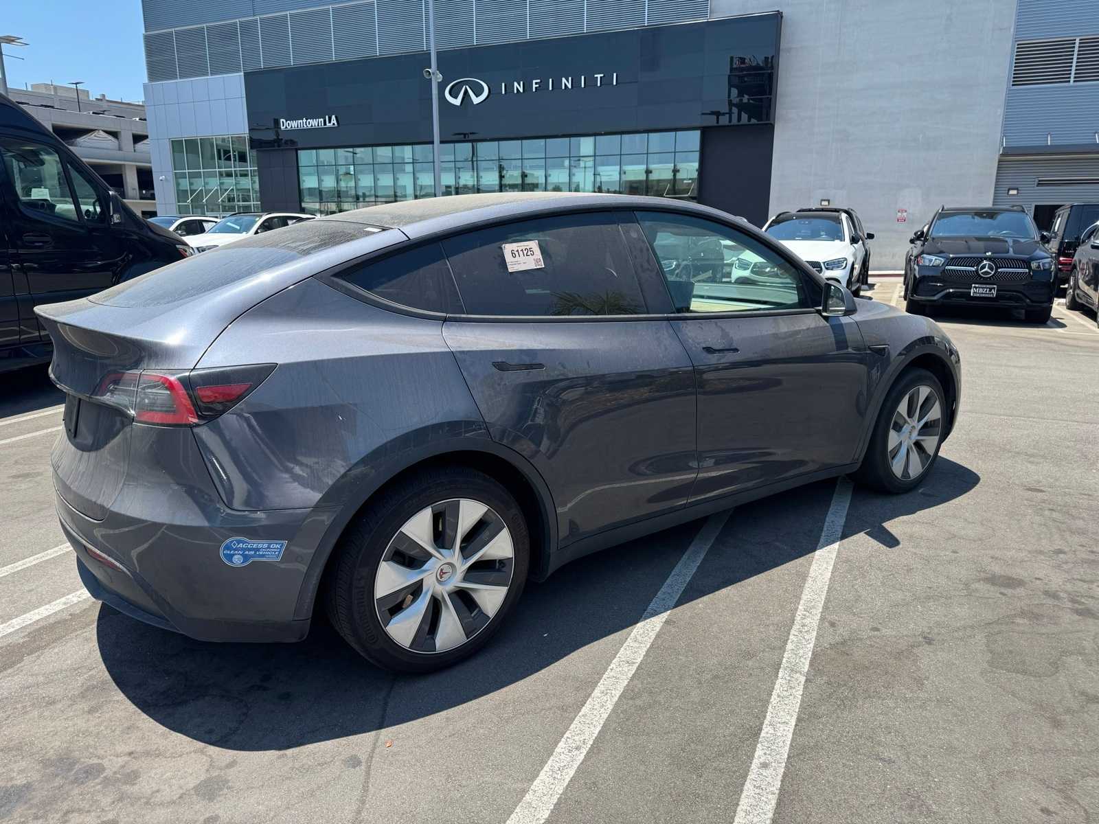 Used 2021 Tesla Model Y Standard Range with VIN 5YJYGAED2MF136296 for sale in Northfield, Minnesota