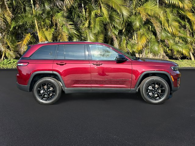 2024 Jeep Grand Cherokee Altitude X photo 3