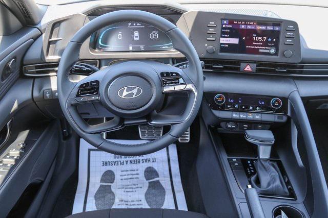 New 2025 Blue Hyundai SEL Sport image 11