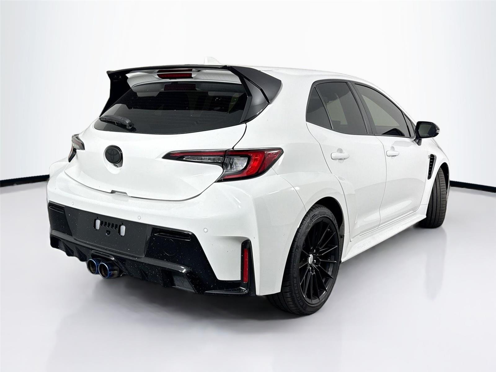 2024 Toyota Corolla GR Premium photo 6