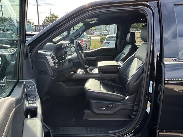 2025 Ford F-150 Lariat photo 23