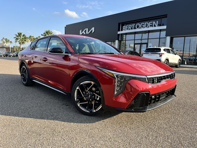 2025 Kia K4 GT-Line's photo