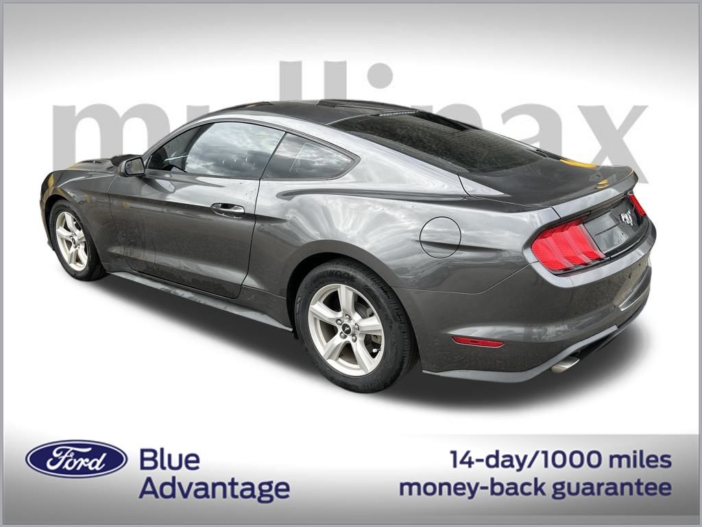 2018 Ford Mustang EcoBoost photo 3